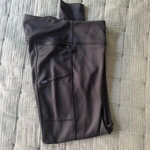 Patagonia Black Pack It Out Leggings with Pockets - women’s M